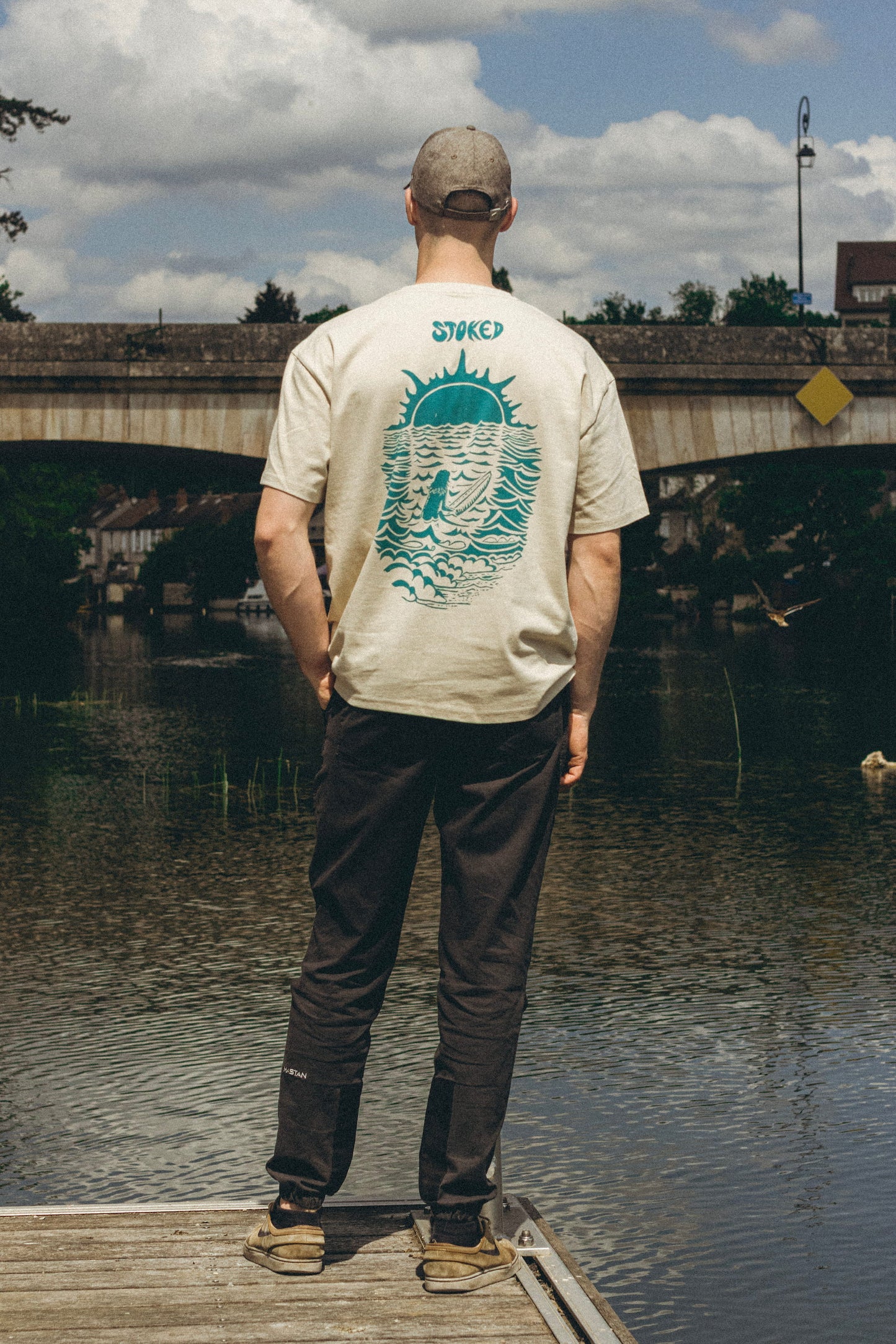 Linocut Sunset Surfer T-shirt
